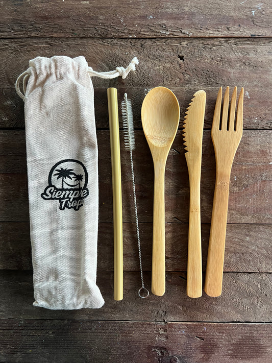 Cubiertos reusables de bambú